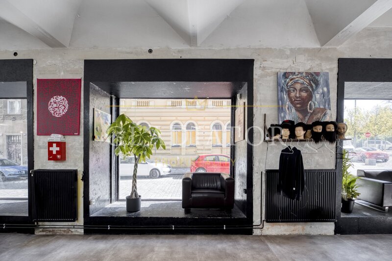 Přenechání zavedeného barber shopu