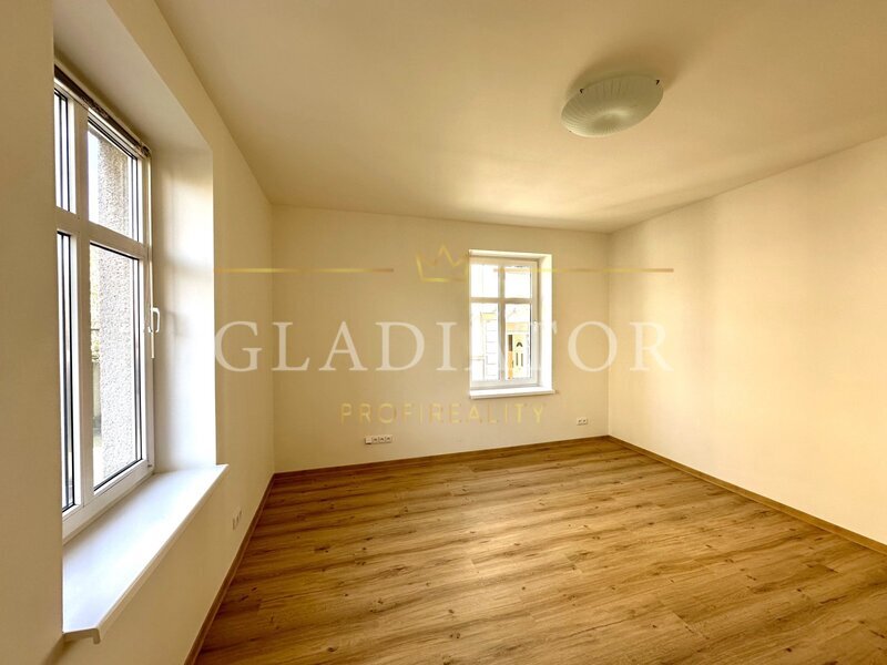 Pronájem bytu 2+kk 50 m2 PO REKONSTRUKCI